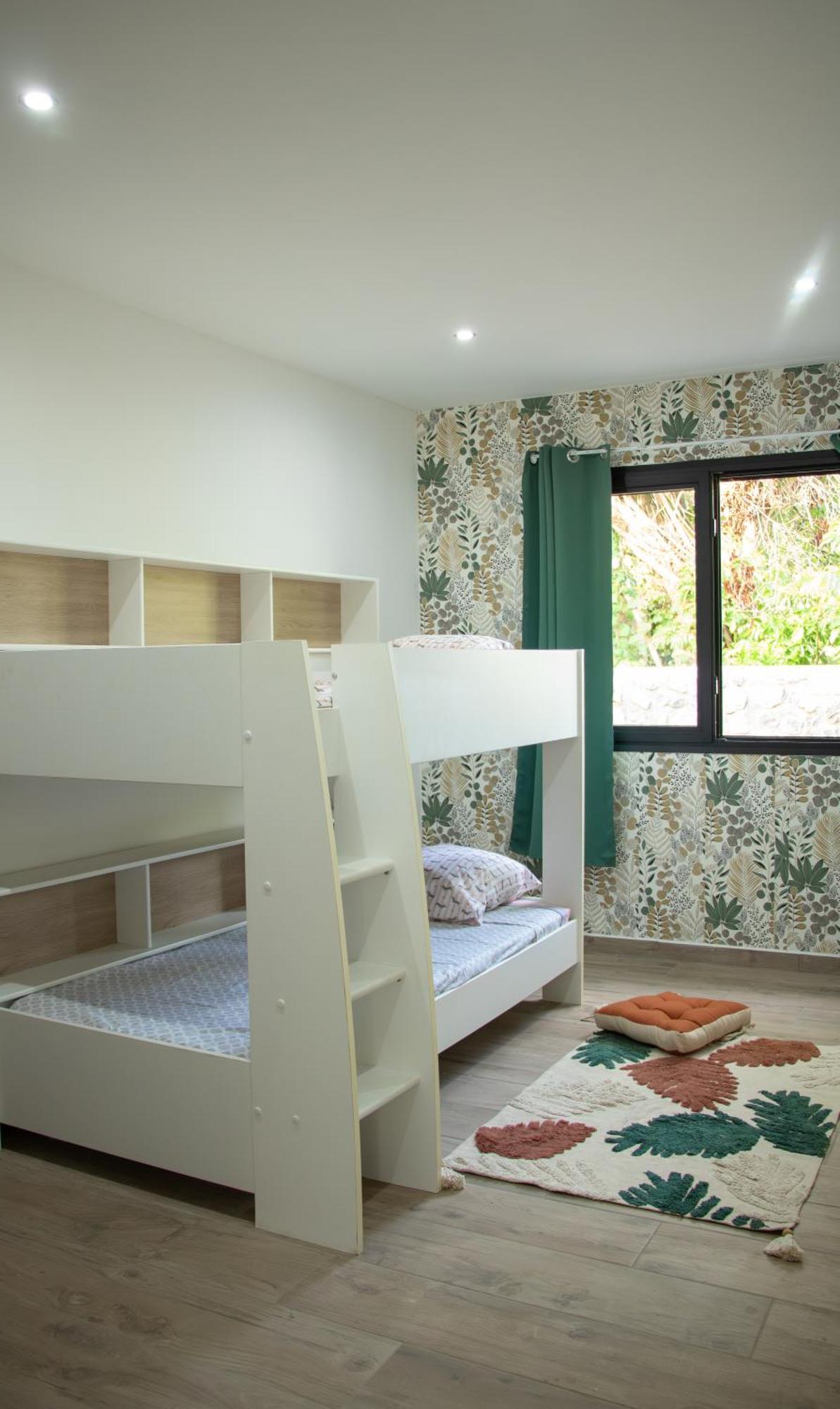 Le Beau Vallon 1- Jacuzzi Privatif Et Piscine Chauffee Partagee Saint Benoit Luaran gambar
